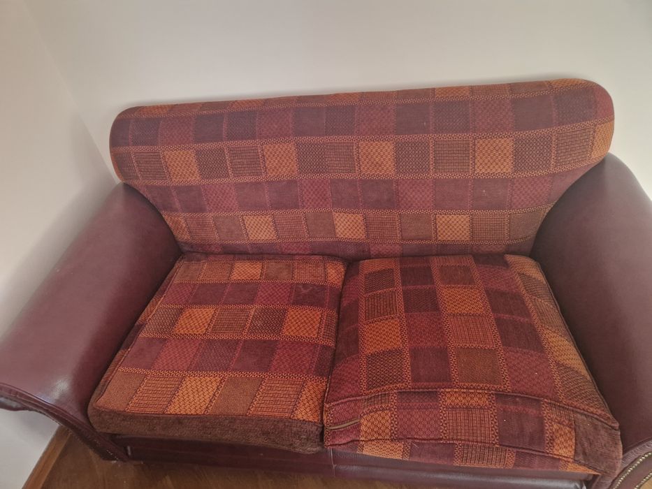 Продам диван бывшего употребления
