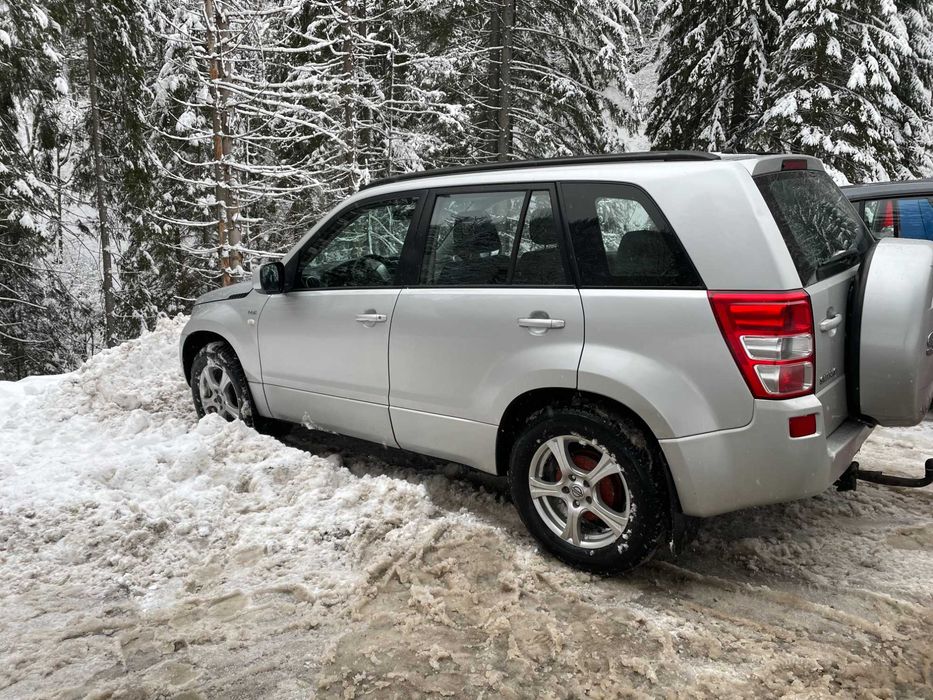 SUZUKI Grand Vitara