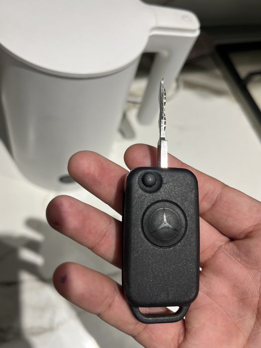 Ключи от mercedes w124