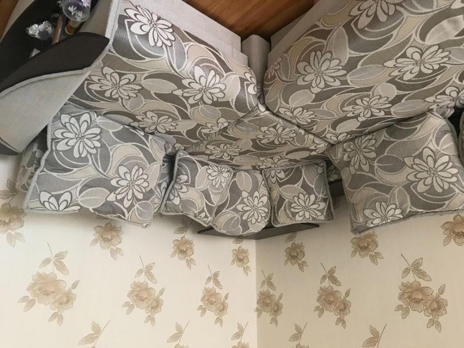 Продам мягкий уголок