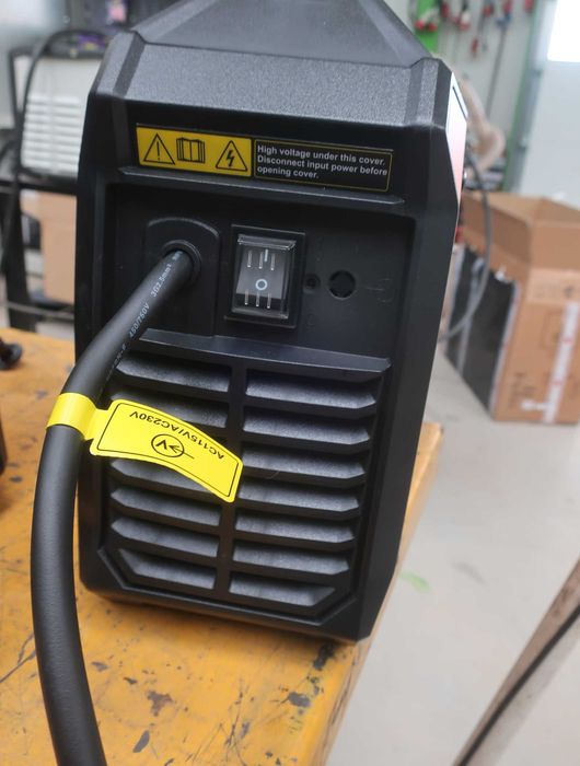 Заваръчен апарат, електрожен, Jasic EVO Arc 200 PFC C/W