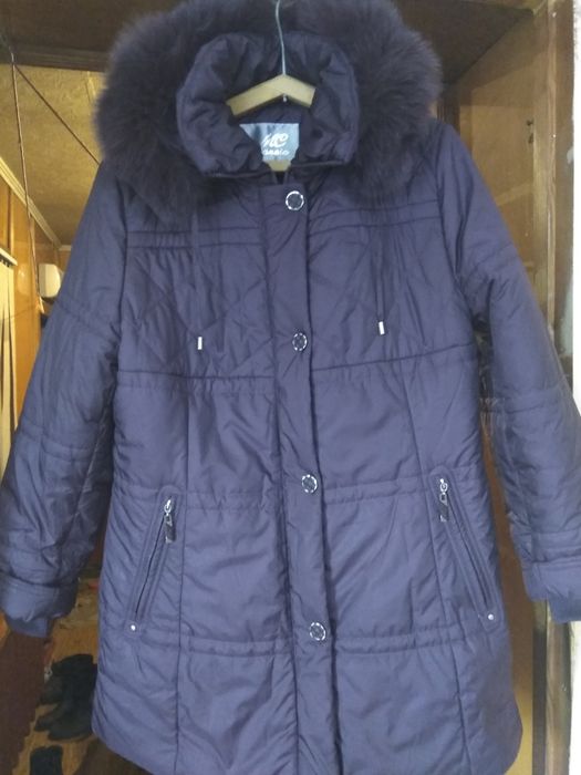 Продам куртки зимние.