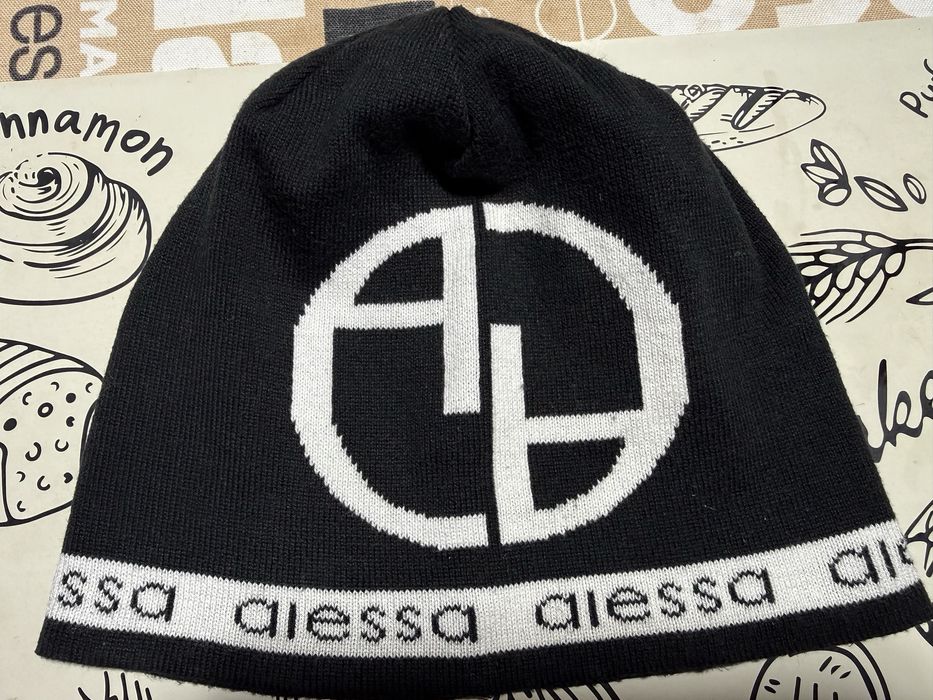 Зимна шапка Alessa / Алеса