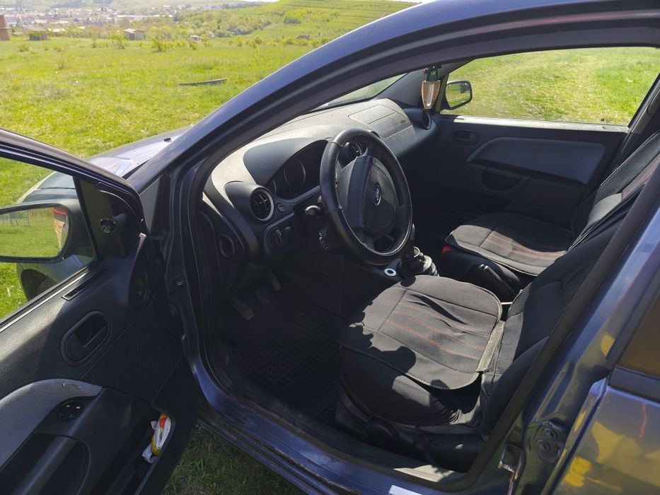 Vand Ford Fiesta