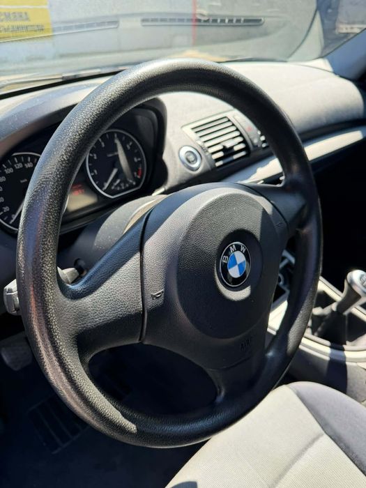 Продавам BMW 116i