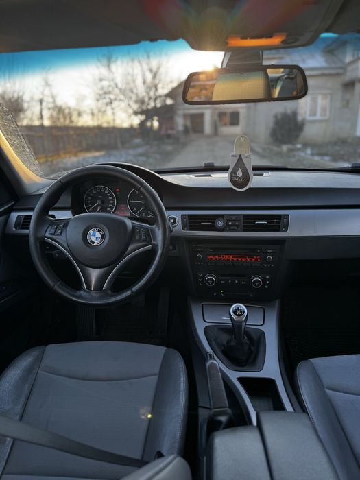 Vand sau schimb Bmw 320 e91 2007
