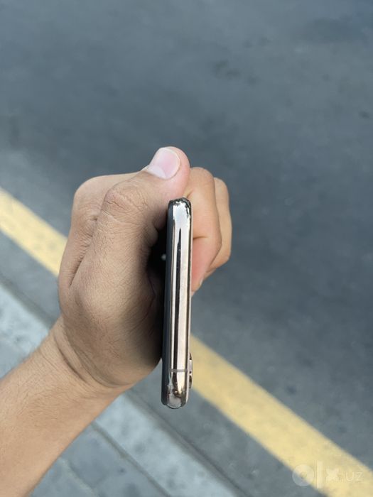 iPhone xs srocna sotladi bez fes