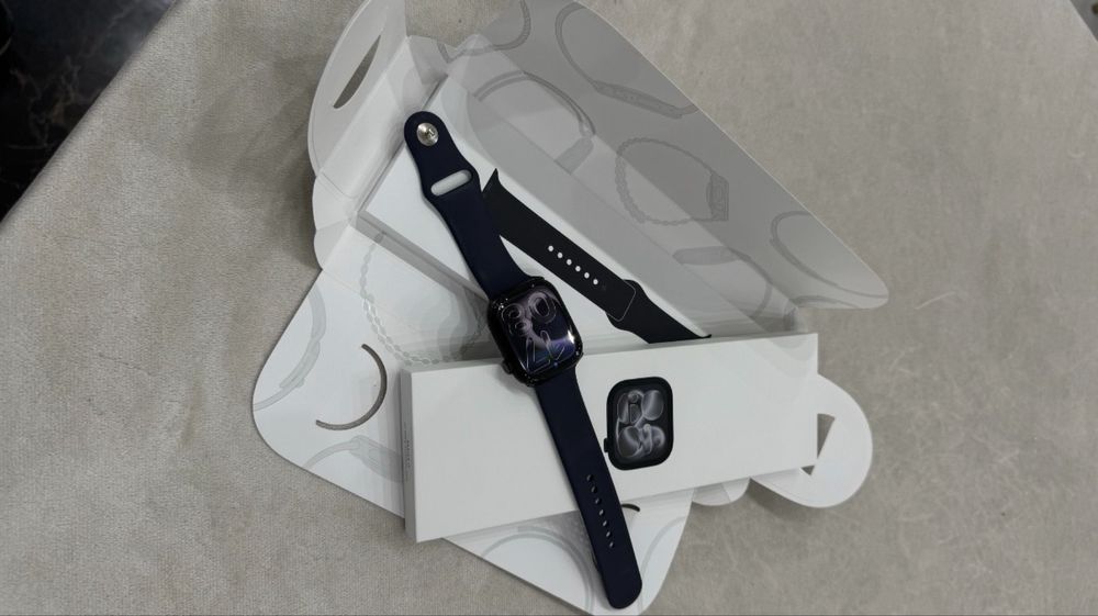 Apple watch 11 46 mm Black