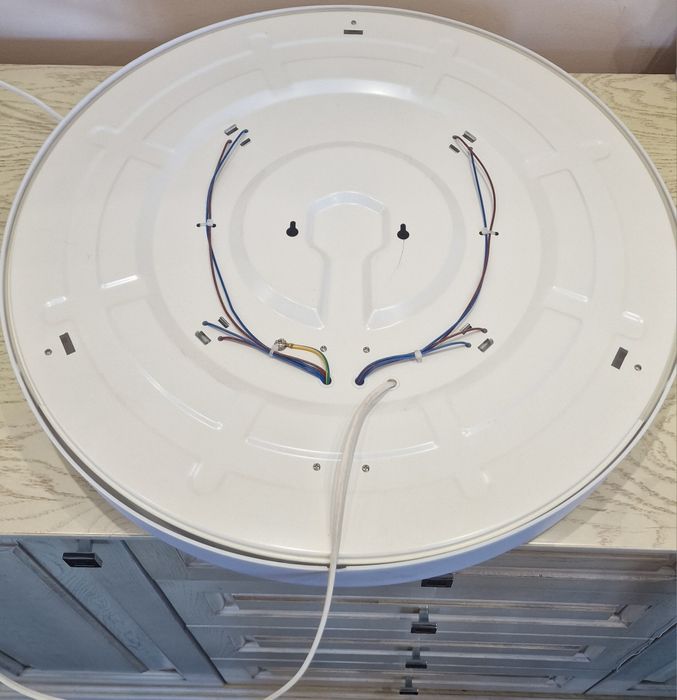 IKEA Огледало за баня с вградено осветление 54см диаметър