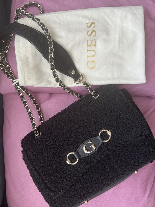 Дамска чанта Guess
