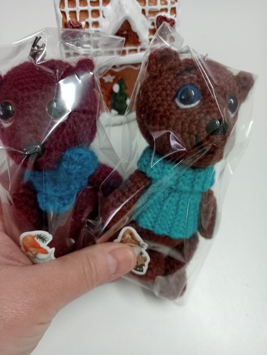 Вязаные игрушки -брелки,ручная работа