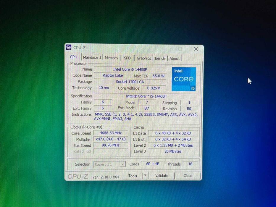 Procesor Intel Core i5-14400F – stare excelentă, în garanție