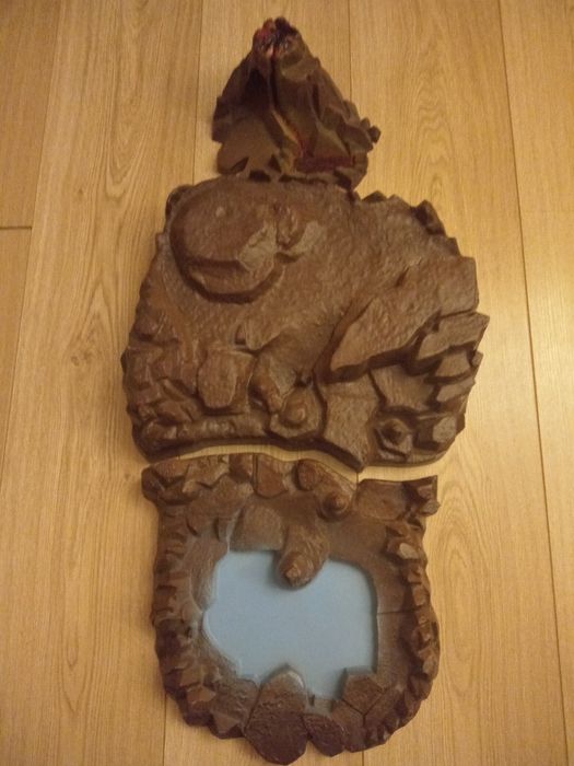 Dinozauri și dragoni reviste, abțibilduri, figurine