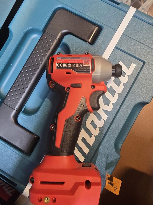 ПРОМОЦИЯ.Нов безчетков импакт Milwaukee M18BLIDR-0