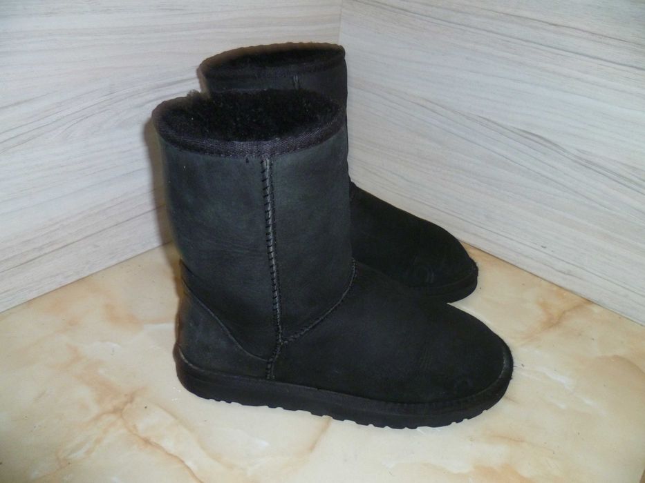 UGG оригинални ботуши №38