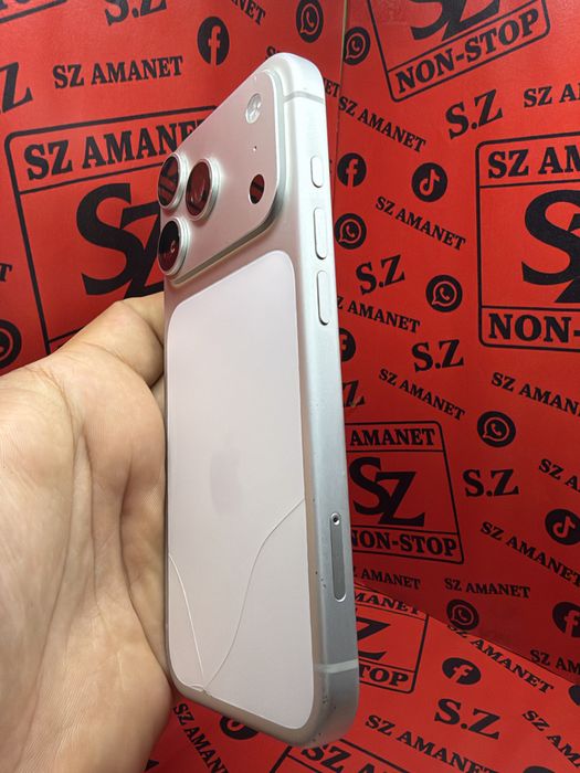 Iphone 17 Pro Fisurat Spate 98% Baterie / 256 Gb Amanet SZ 176