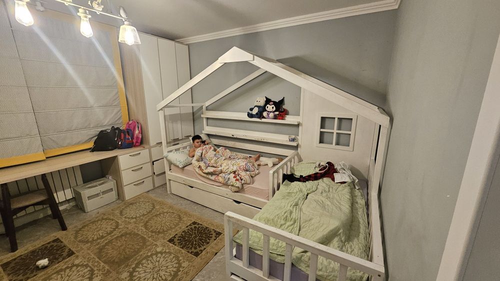 Продаётся трехместная детская кровать