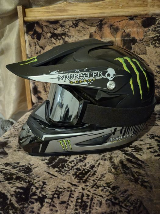 Кросова каска супер цена!