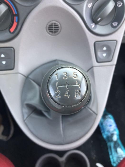 Haion usa portbagaj Fiat Panda 1.3 benzina 4x4 2007 44 kw 188 A4.000