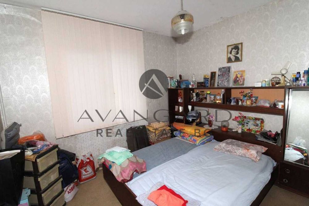 Продава се Тристаен апартамент в Пловдив, Тракия - 92 кв.м за 1250 €/кв.м - Снимка #4