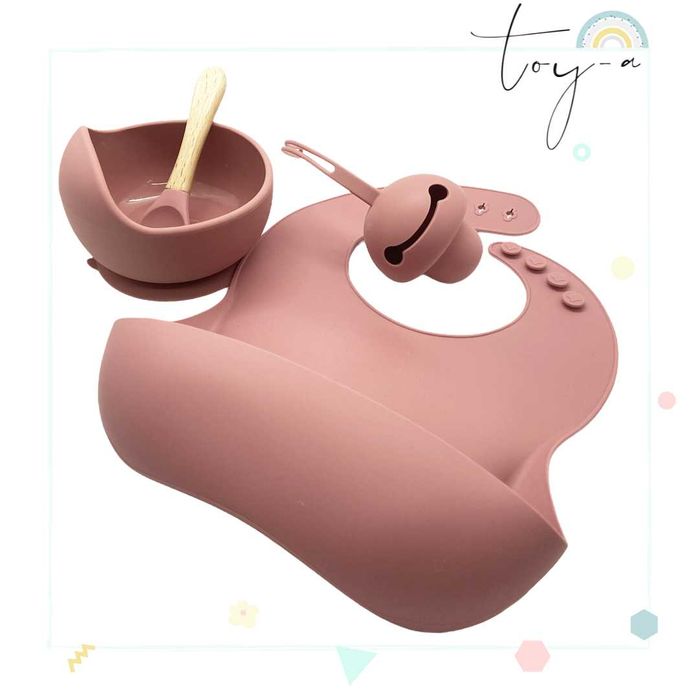 Комплект купа, лигавник и биберонодържач от силикон