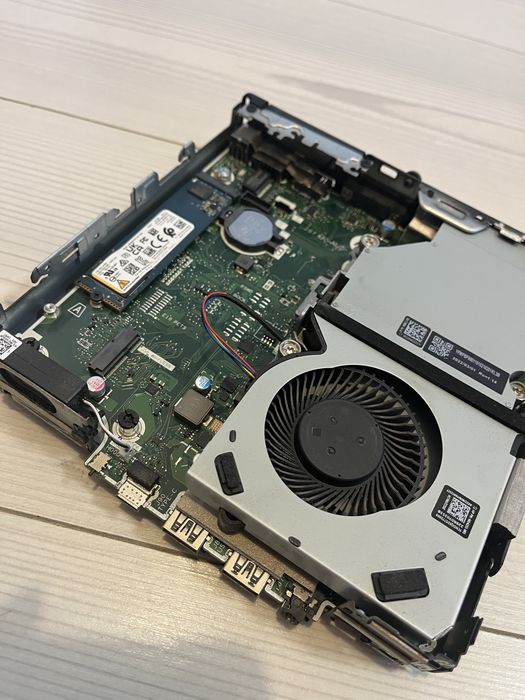 HP 260 G4 Mini PC, Intel Core i5-10210U 1.60 - 4.20GHz, 8GB DDR4, 512GB SSD