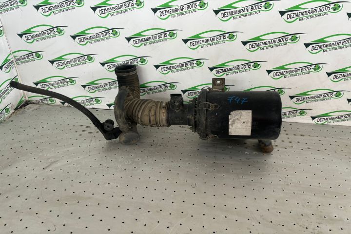 Carcasa filtru aer Nissan Terrano R20