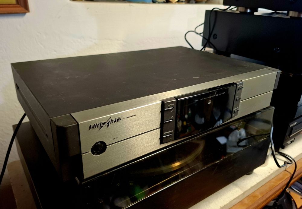 Тунер grundig Fine Arts t1000