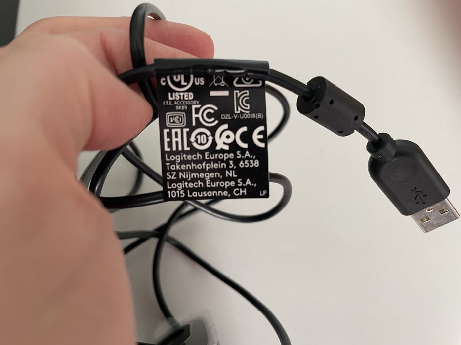 Web cam Logitech NOU