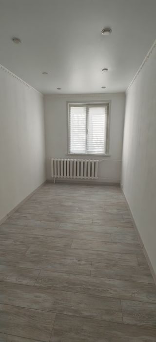 Продам трехкомнатную квартиру