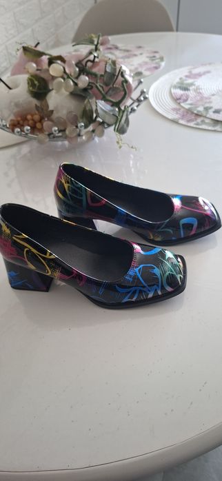 3 perechi pantofi de dama noi 38