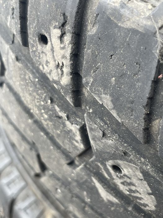 Шины 4шт комплект