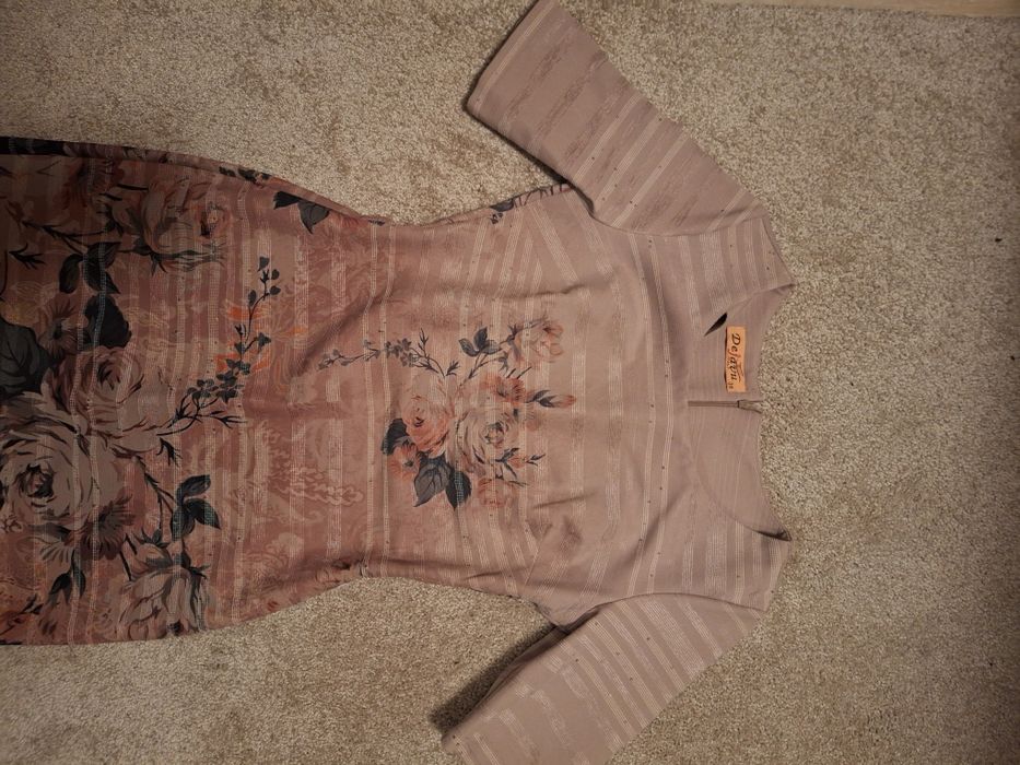 Елегантна, красива рокля