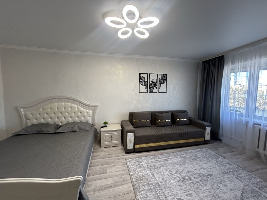 Со свежим ремонтом сдается посуточно 1 комнатная квартира