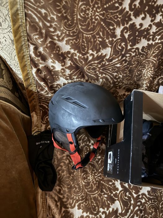 Шлем + Маски Quiksilver