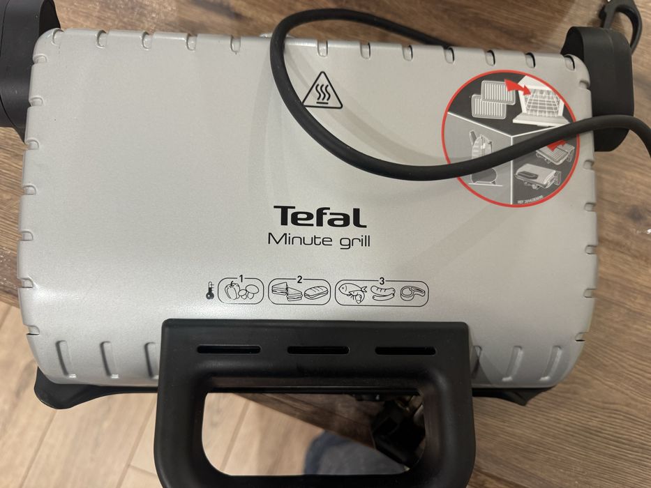 Гриль Tefal GC 20512