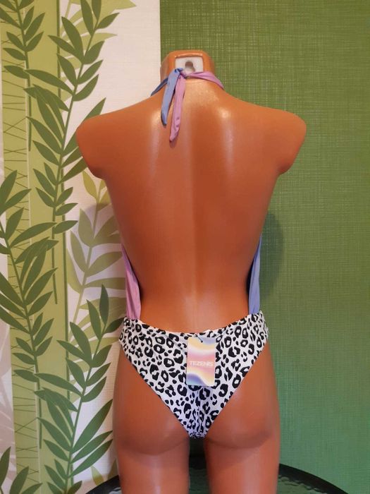 Costum de baie intreg, marimea S, culoare albastru roz, marca Tezenis