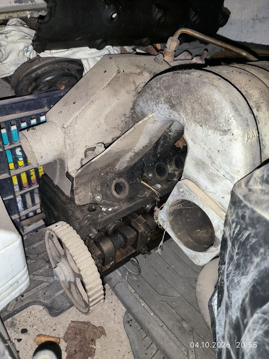 Г Б Ц с двигателя 2.е от Passat б3 1992 г.