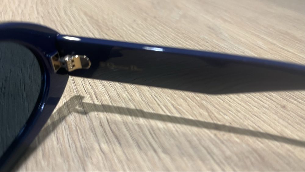 Слунчеви очила DIOR