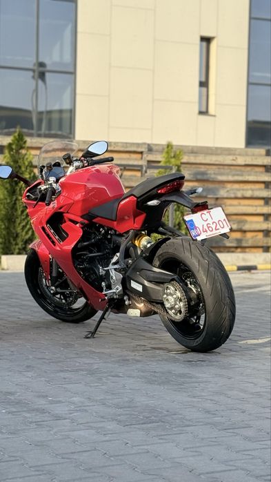 Ducati Supersport950