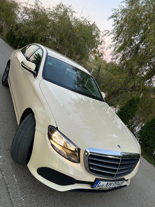 Mercedes-Benz Clasa E 200 d (W212)
