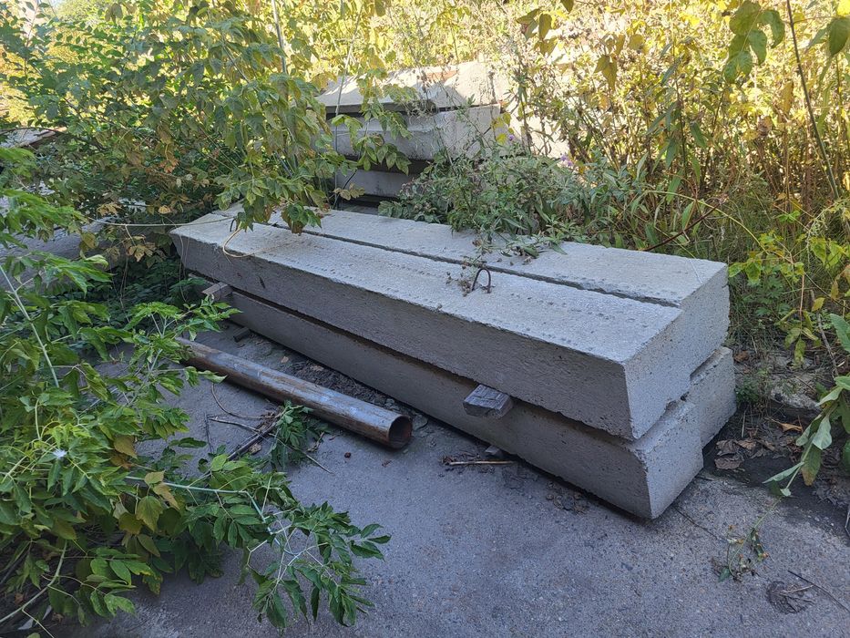 Продам Блоки, плиты,стеновые панели,перемычки,ступени