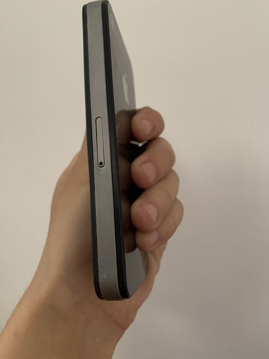 Zapchastga eski telefon batareykasi yòq