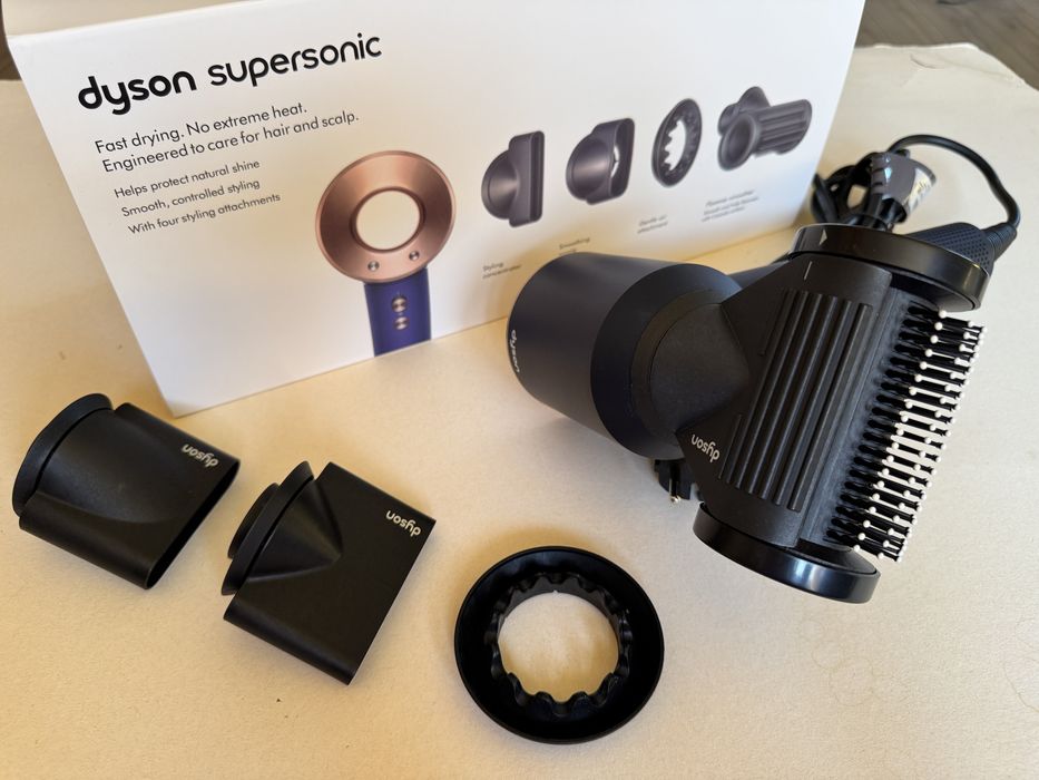 Dyson Supersonic с 4 приставки- нов