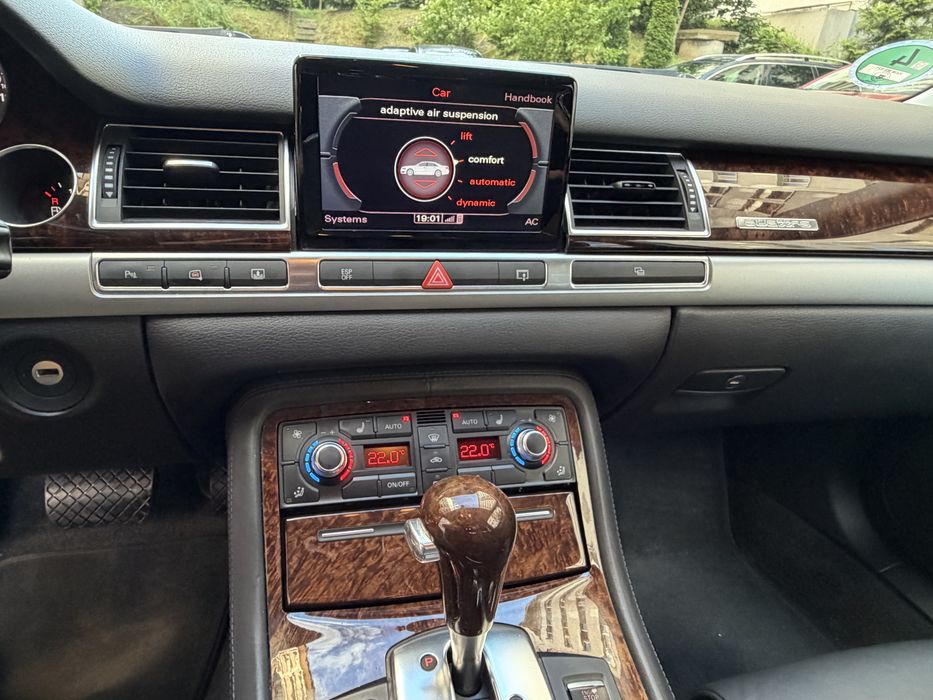 Audi A8 Facelift Quattro 3.0TDI/Webasto/Distronic,Trapa -panou solar!
