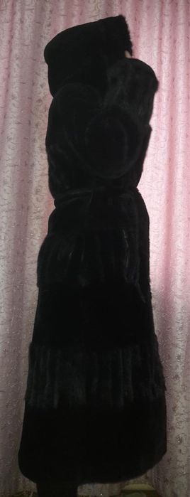 Продам шубу  срочно!!!