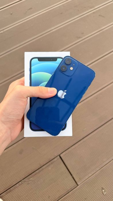 Продам iPhone 12 mini 64GB