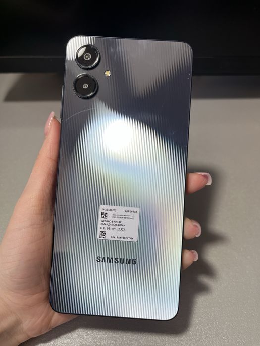 Телефон Samsung Galaxy A06 64gb