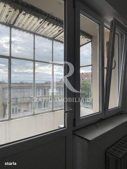 Apartament cu 3 camere | Magheru | Oradea