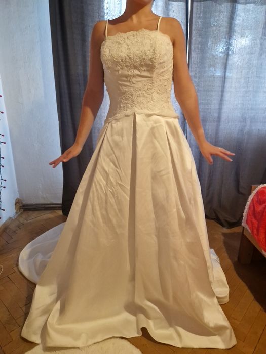 Rochie de mireasă nouă